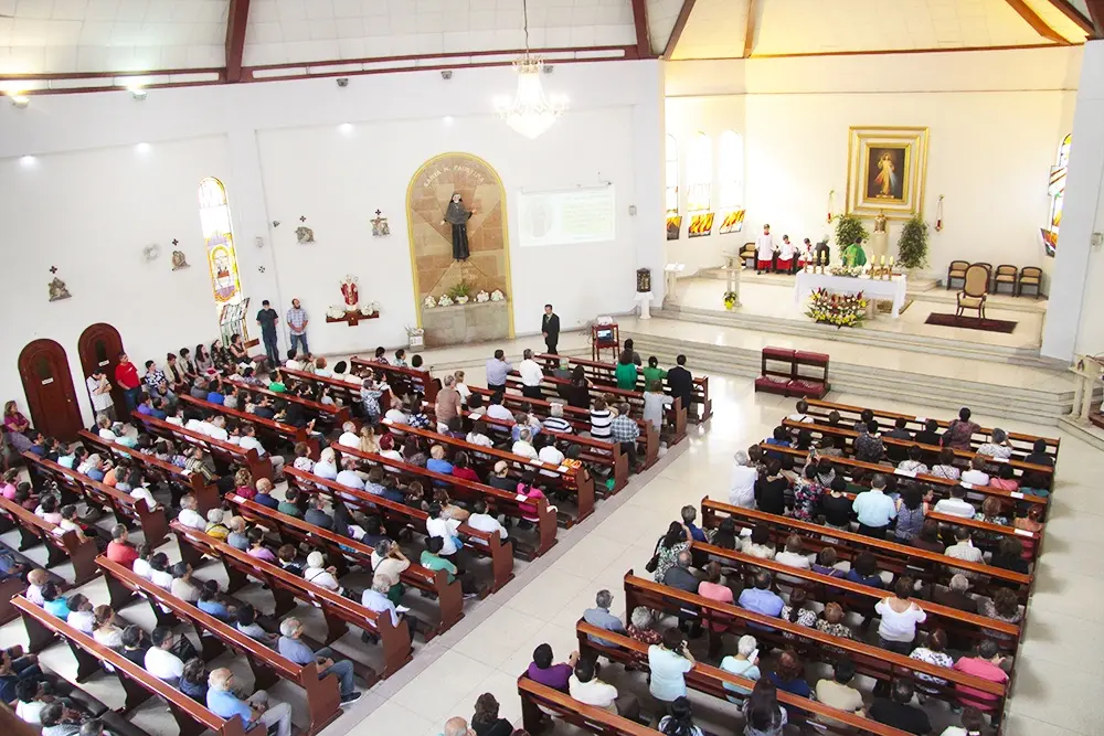 iglesia divina misericordia telefono - Cómo pedir un favor a la Divina Misericordia