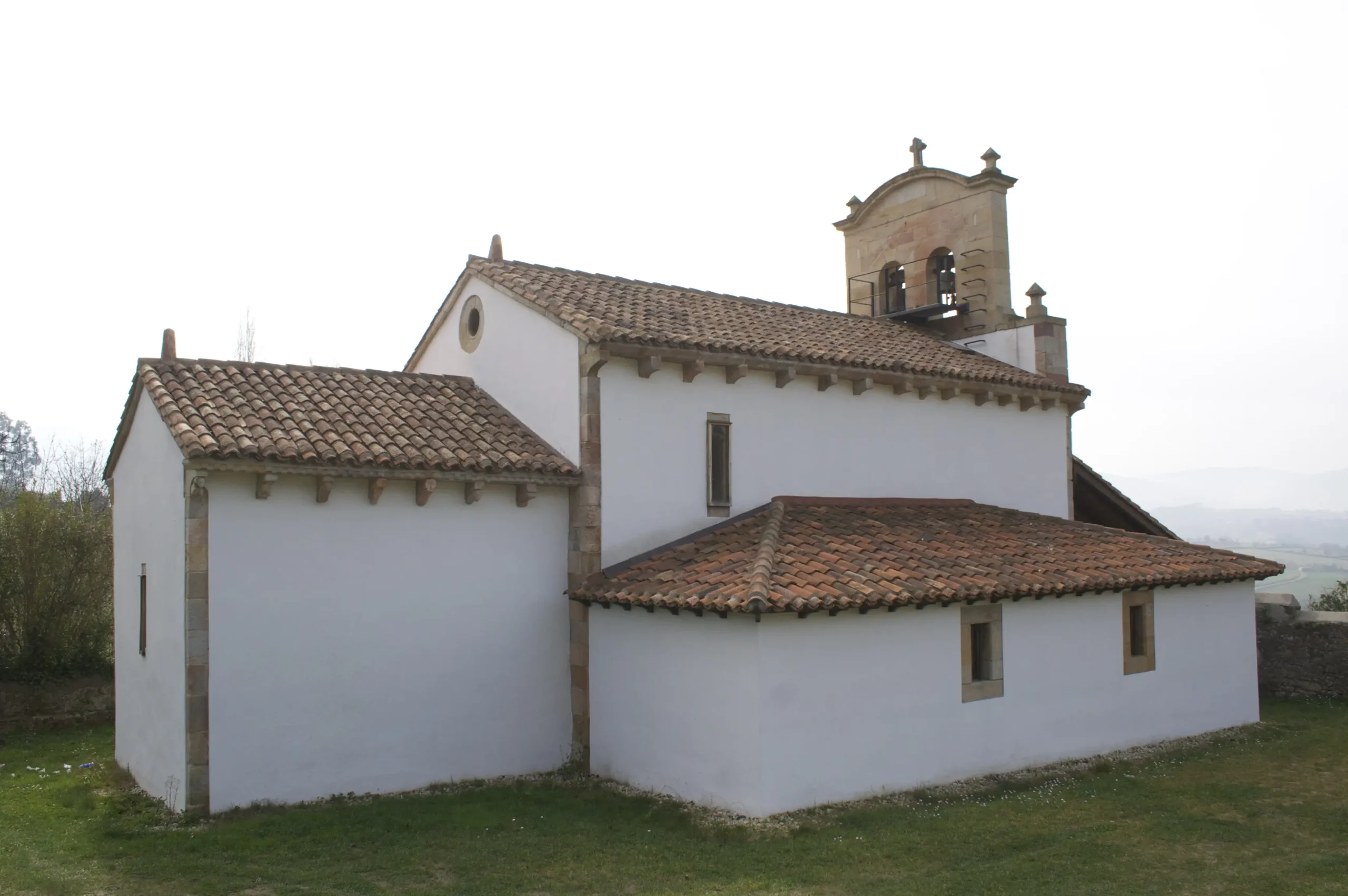 fuente iglesia - Cómo se llama la fuente redonda