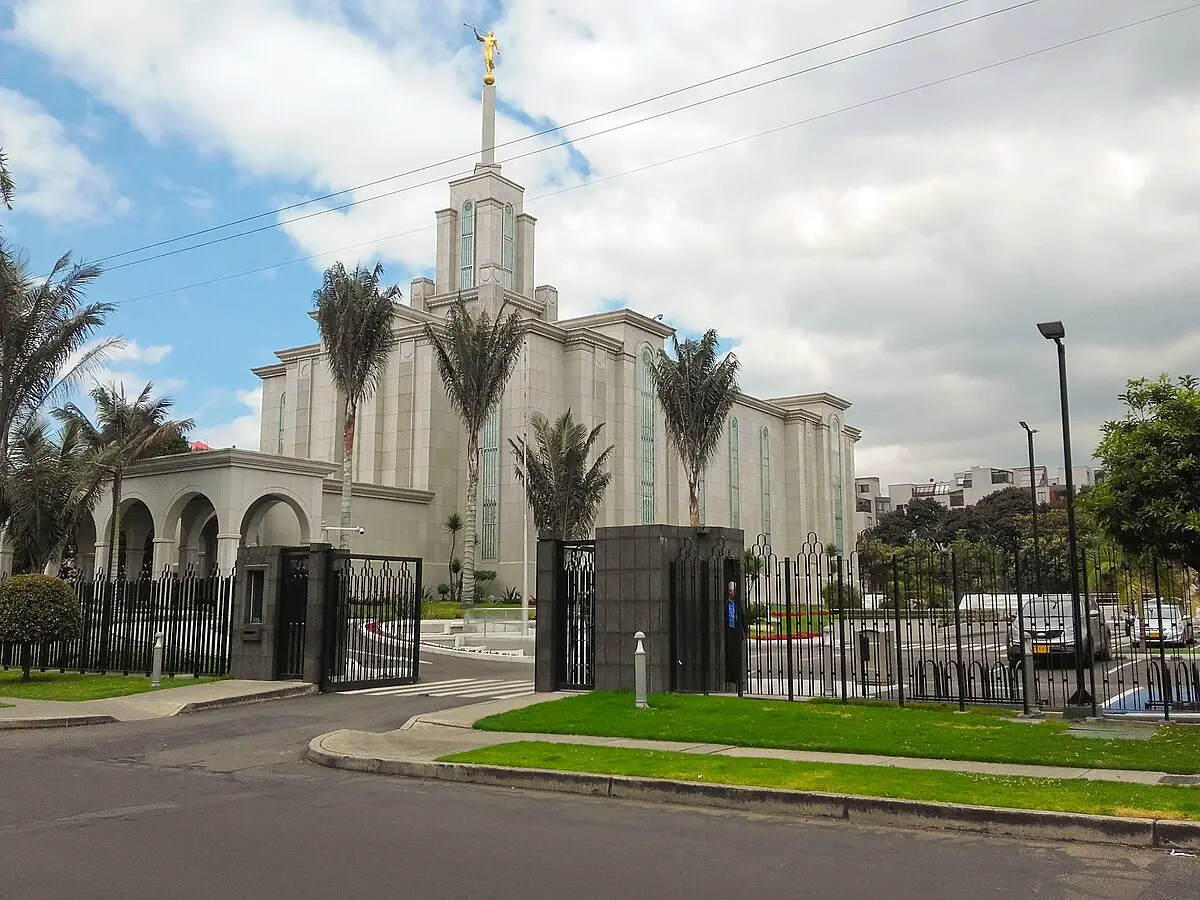 iglesia mormona bogota - Cómo se llama la iglesia de la 127 Bogotá