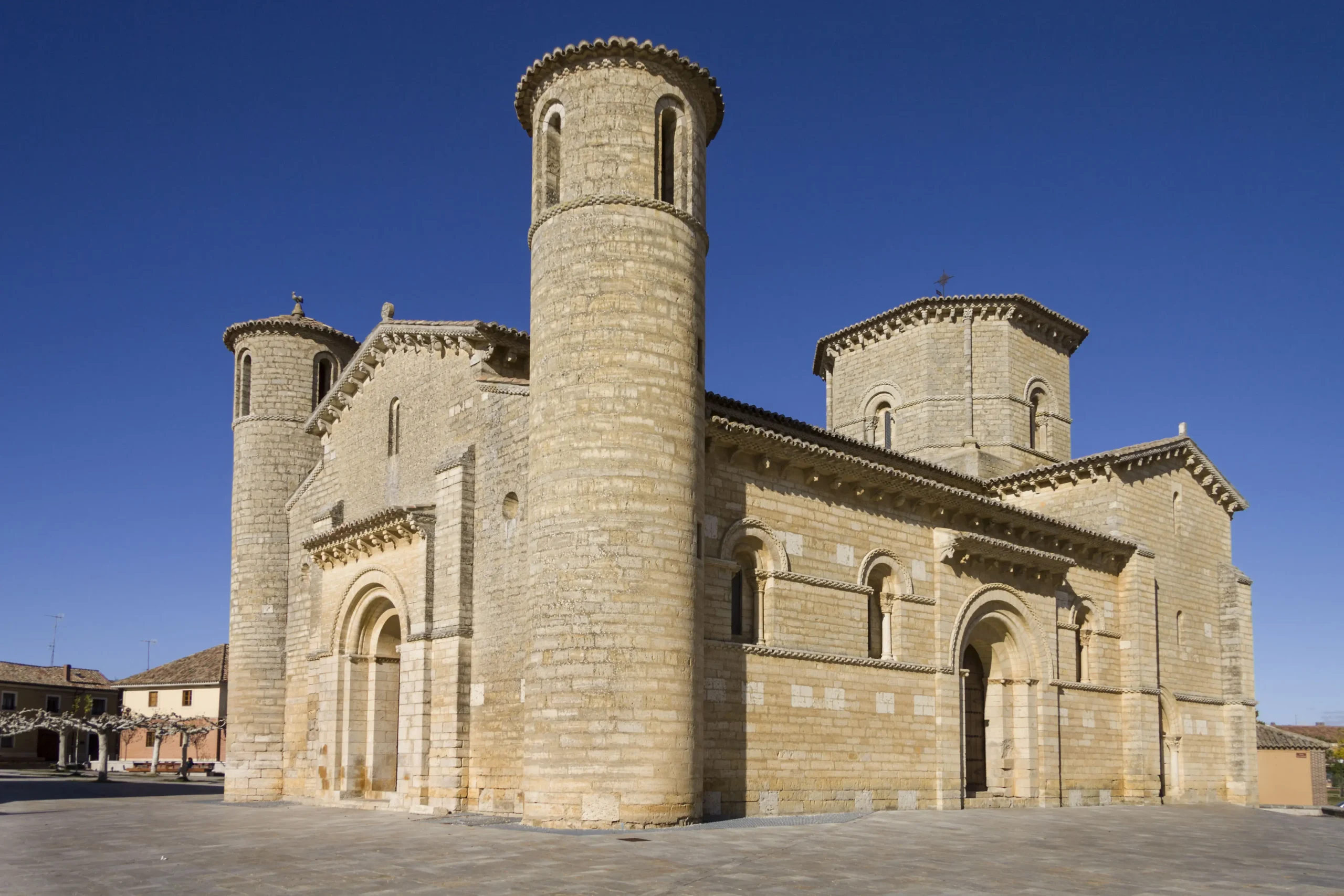 iglesia san martin - Cómo se llama la iglesia de San Martín de Loba