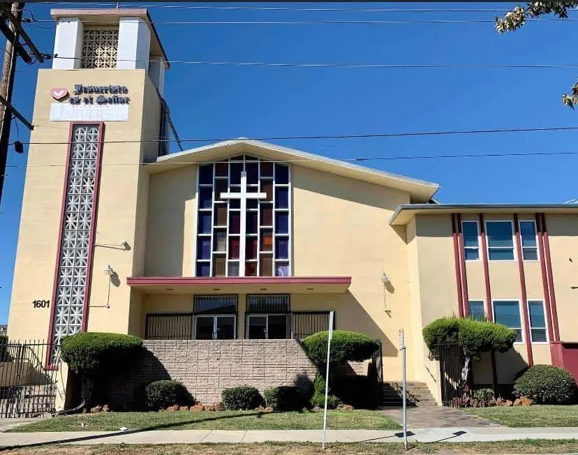 iglesia universal alameda - Cómo se llama la Iglesia que está en la Alameda