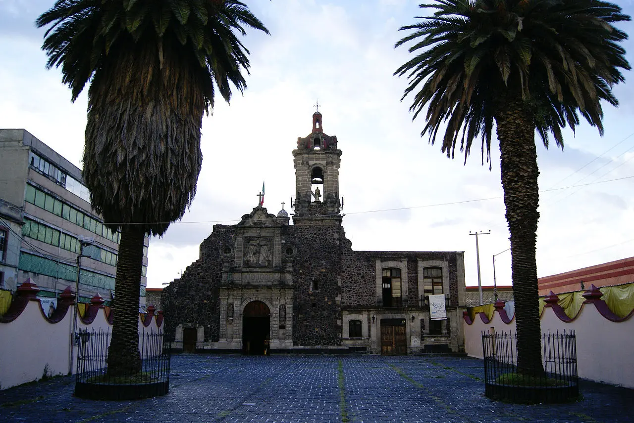 horario de misa la merced - Cómo se llama la iglesia que está en La Merced