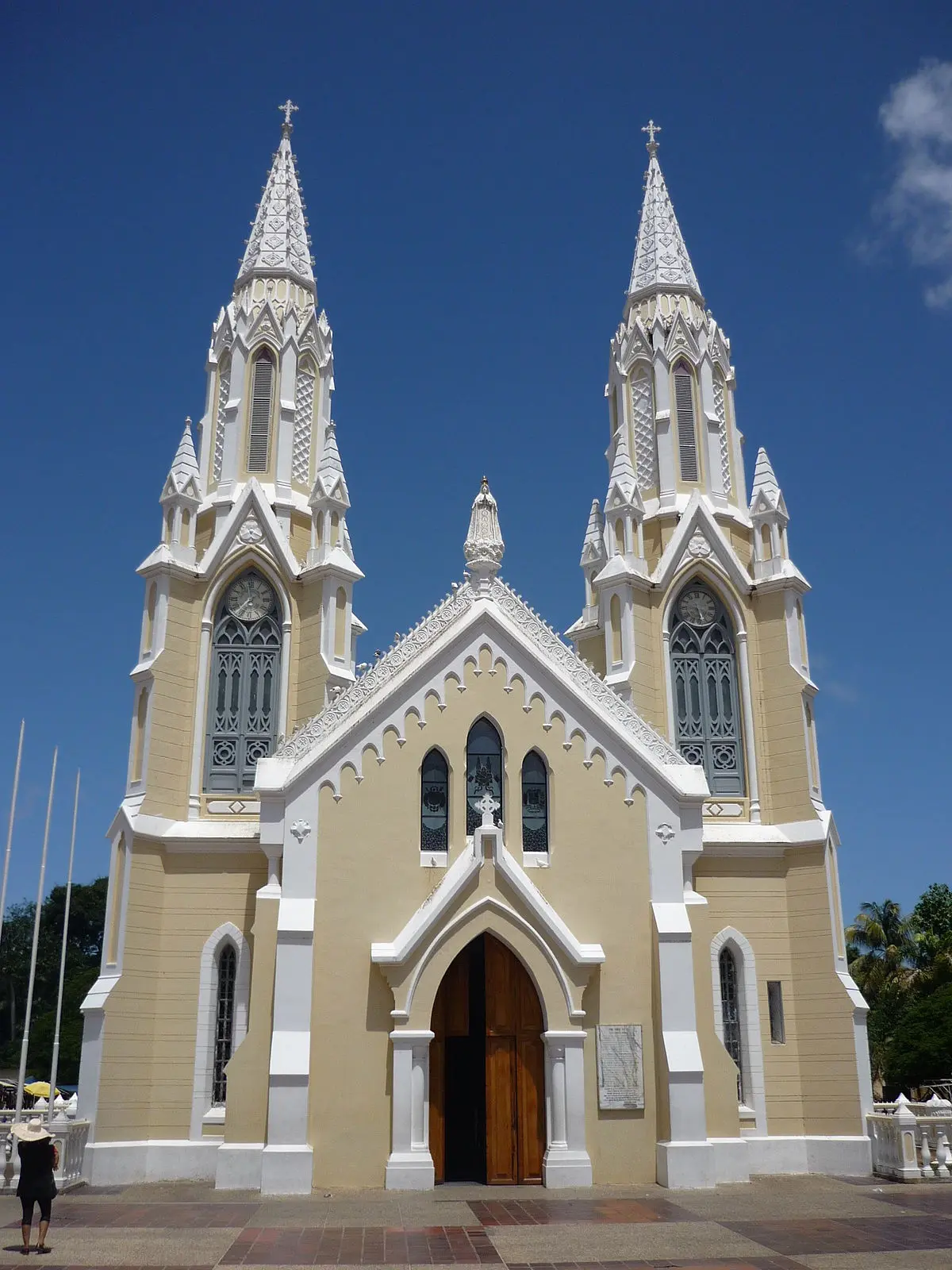 iglesia del valle - Cómo se llama la iglesia que está en Peña de Bernal