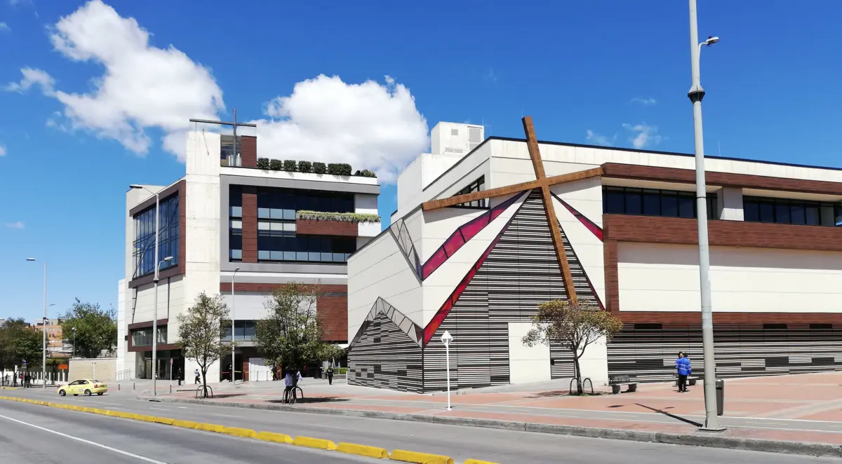 iglesia el lugar de su presencia bogotá - Cómo se llaman los pastores del lugar de su presencia