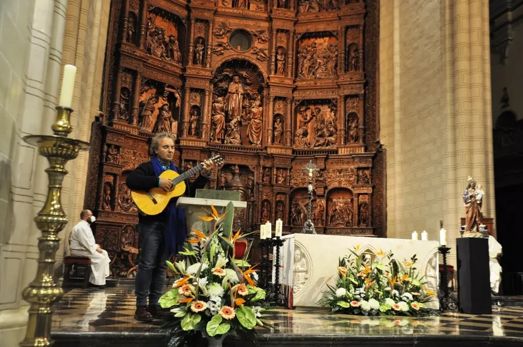 cantando en misa - Cómo se llaman los que cantan en la Misa