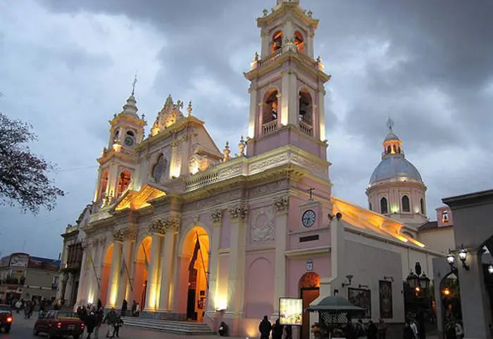 la iglesia paga impuestos en argentina - Cuál es el regimen fiscal de una iglesia