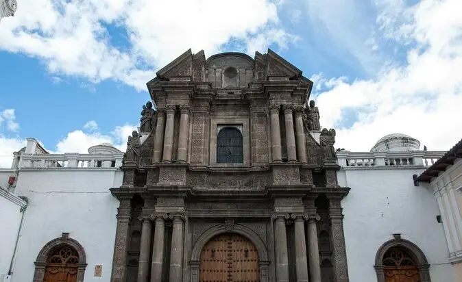 sagrario iglesia - Cuál es la importancia del sagrario