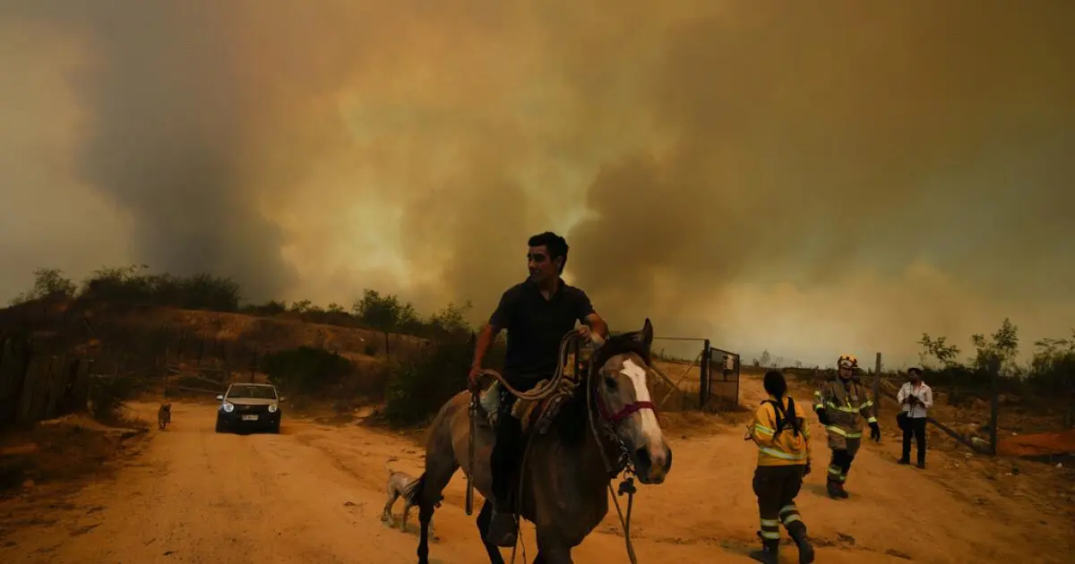 incendio iglesia chile - Cuántas personas murieron en el incendio de Chile