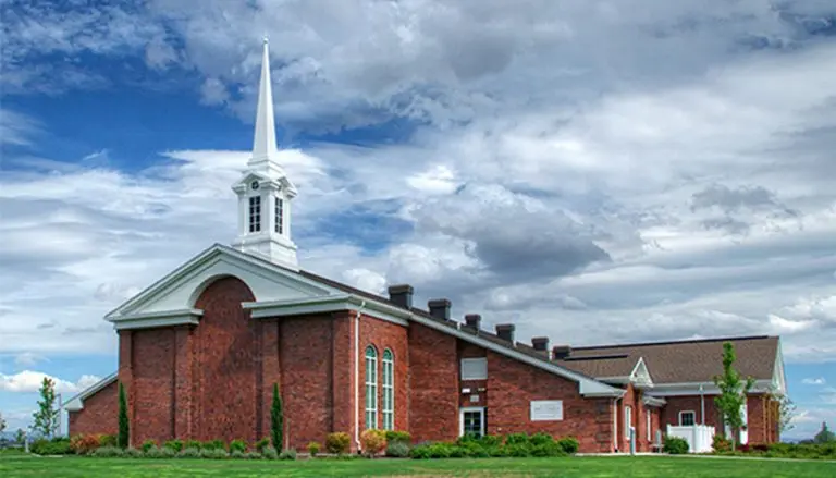 horario iglesia mormona - Cuánto dura un servicio Mormon