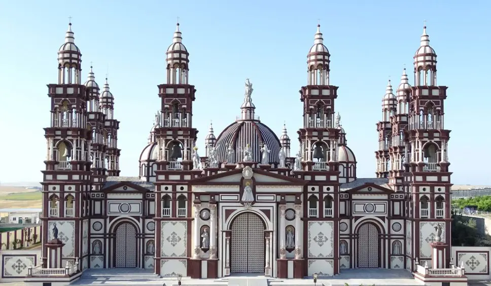 iglesia del palmar de troya - Cuántos fieles tiene El Palmar de Troya