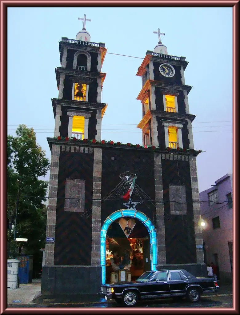 iglesia de la hostia sangrante - Dónde y cómo se llevó a cabo el milagro del sagrado de la hostia sangrante