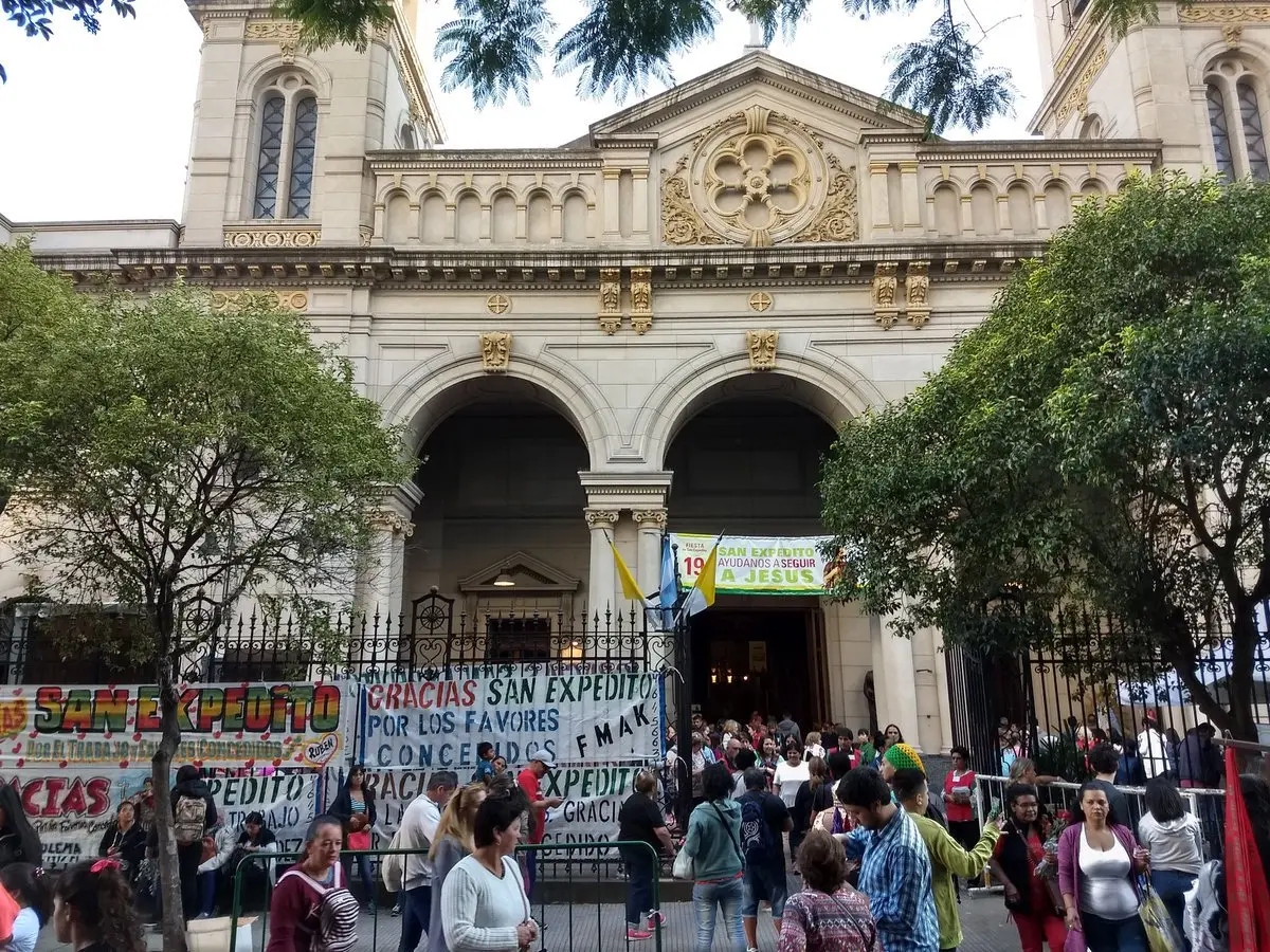 iglesia san expedito once como llegar - Qué colectivo va a San Expedito San Juan