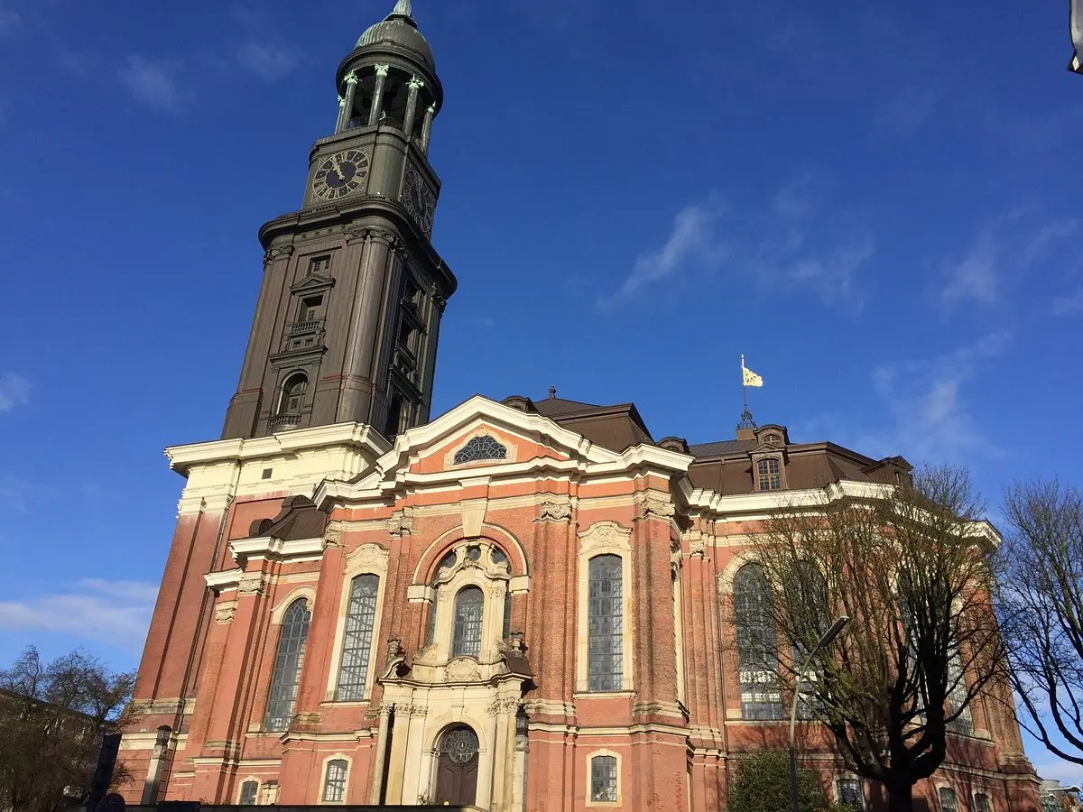 iglesia hamburgo - Qué es el centro de Hamburgo