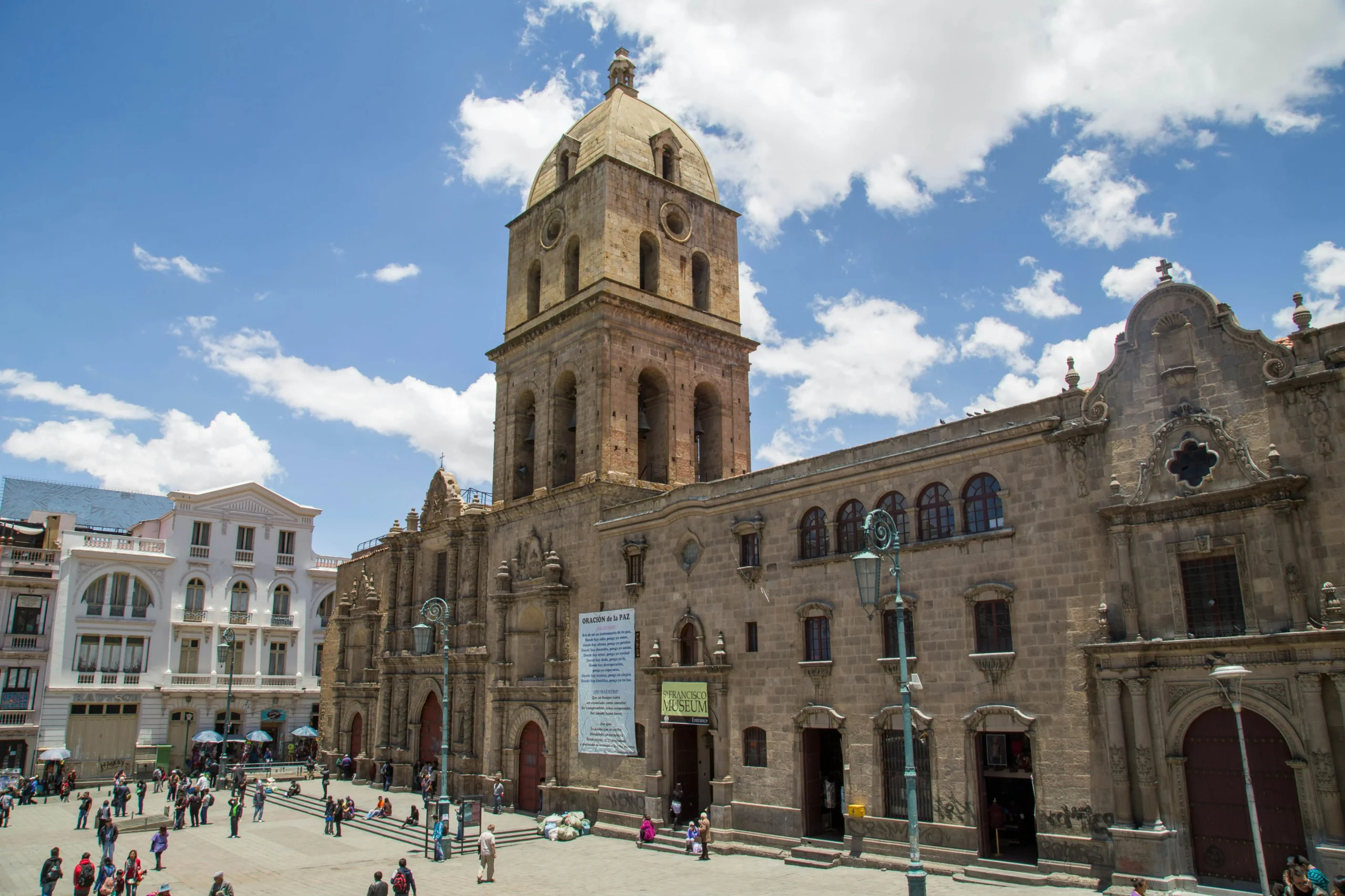 iglesia de san francisco bolivia - Qué es la Basilica de San Francisco