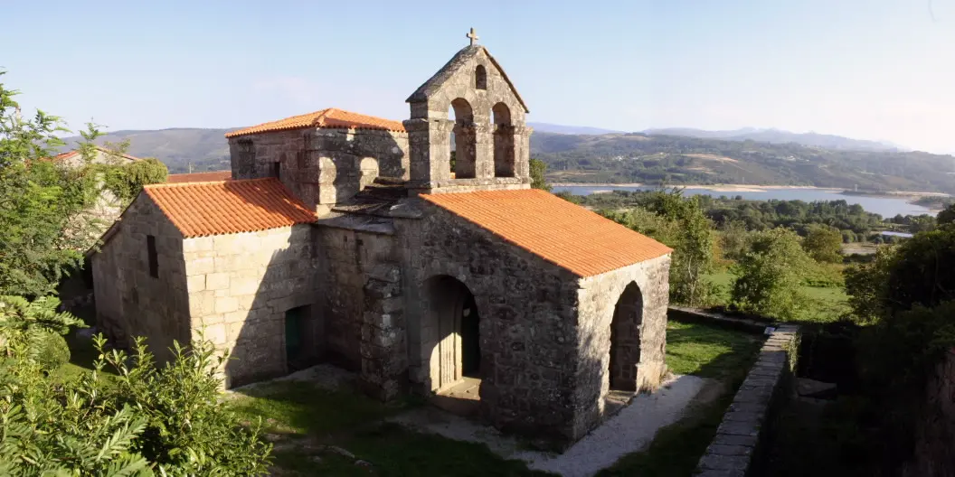 iglesia de santa comba de bande - Qué hacer en Bande