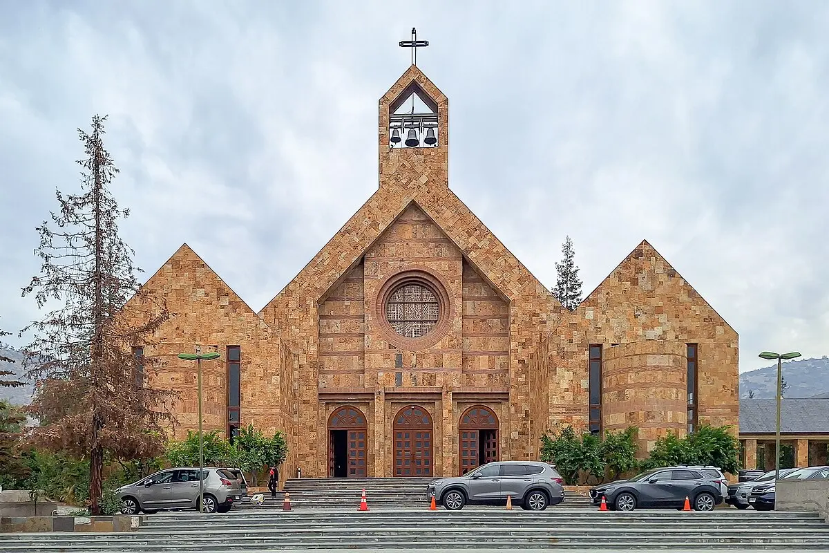 iglesia madre de la misericordia avellaneda - Qué significa Madre de misericordia