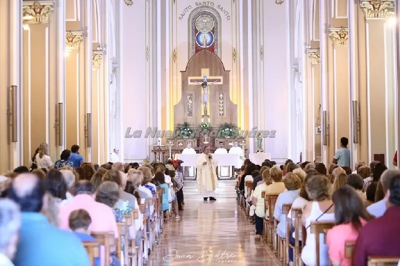 misa en iglesia del carmen - Quién hizo la Iglesia del Carmen